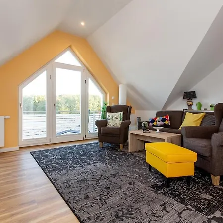 Appartement Becci's P6a8 *